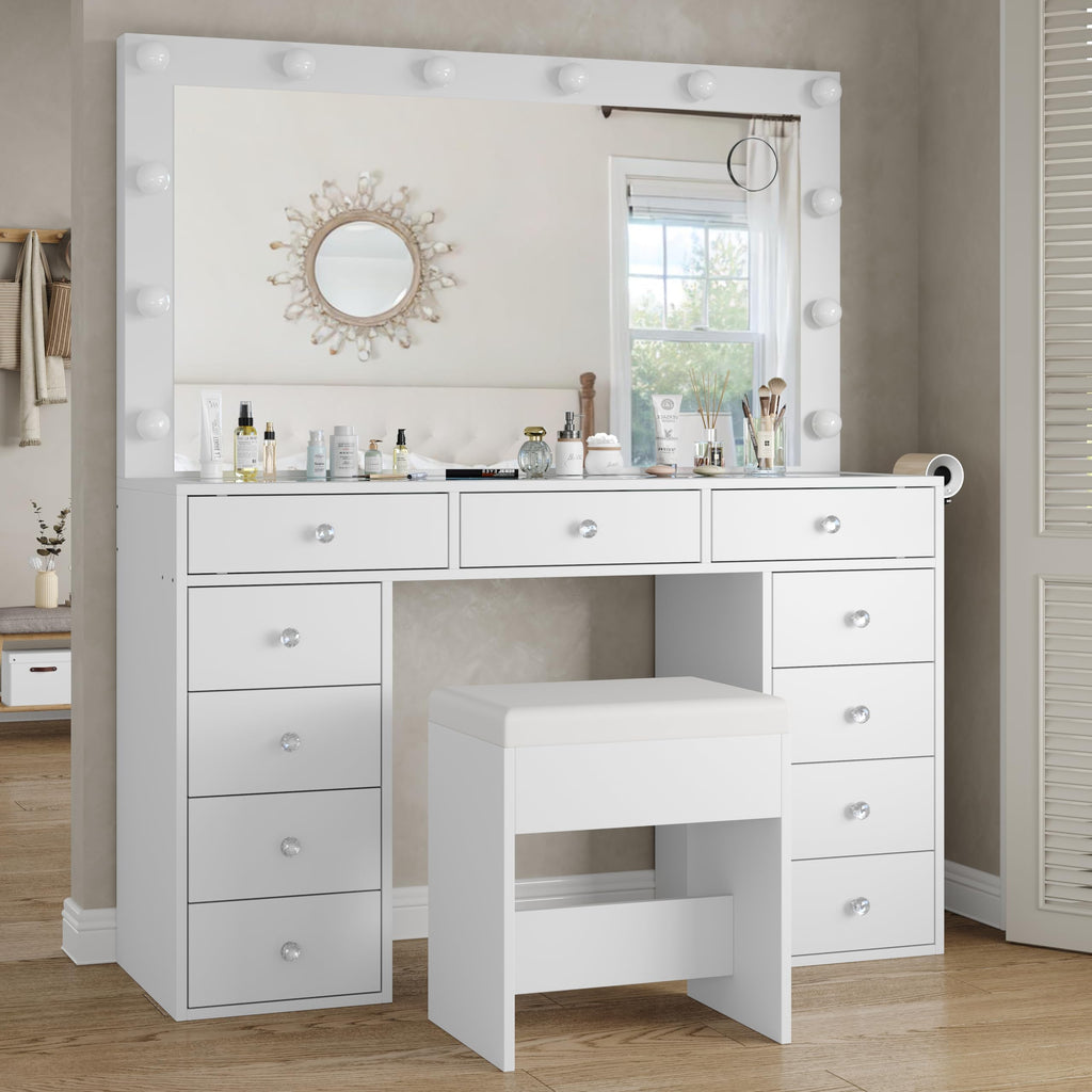 White Vanity Desk with Mirror and Chair K7462