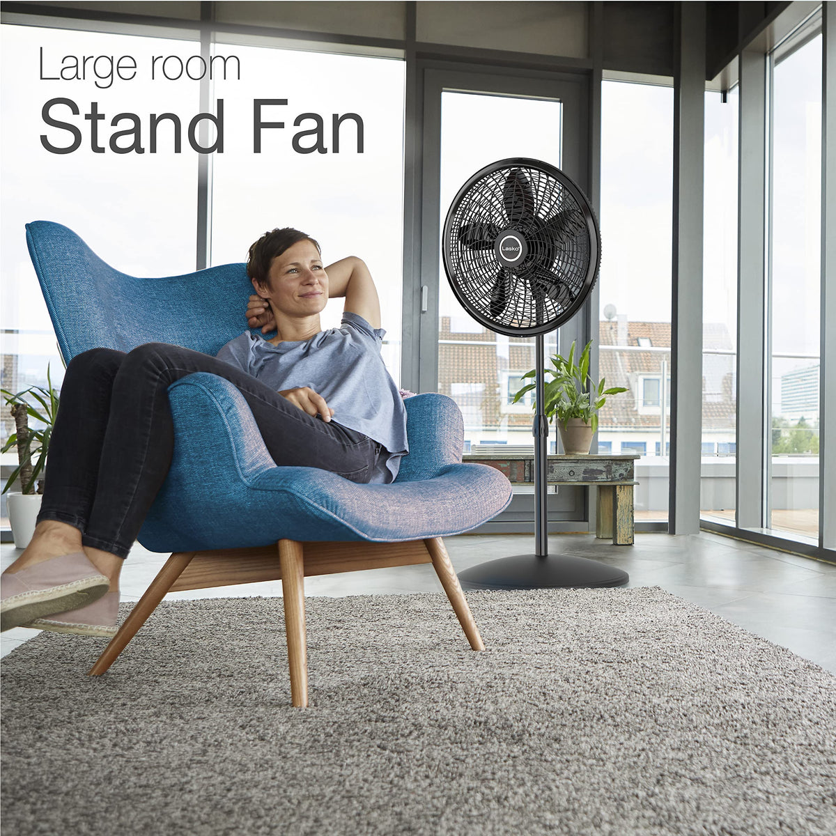White 16 Inch and Black 18 Inch Oscillating Pedestal Stand Fans E289765